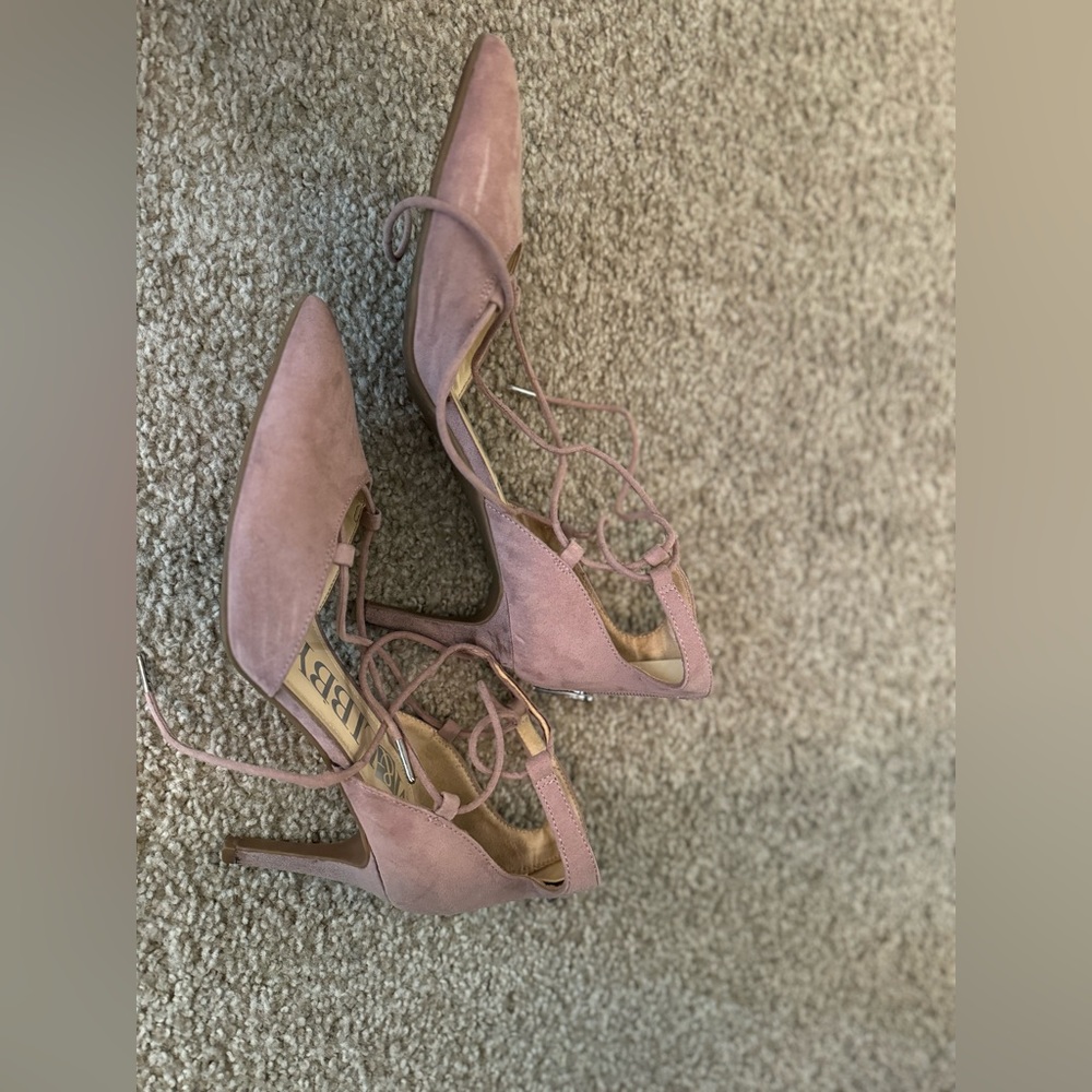 Size 9 lace up heels